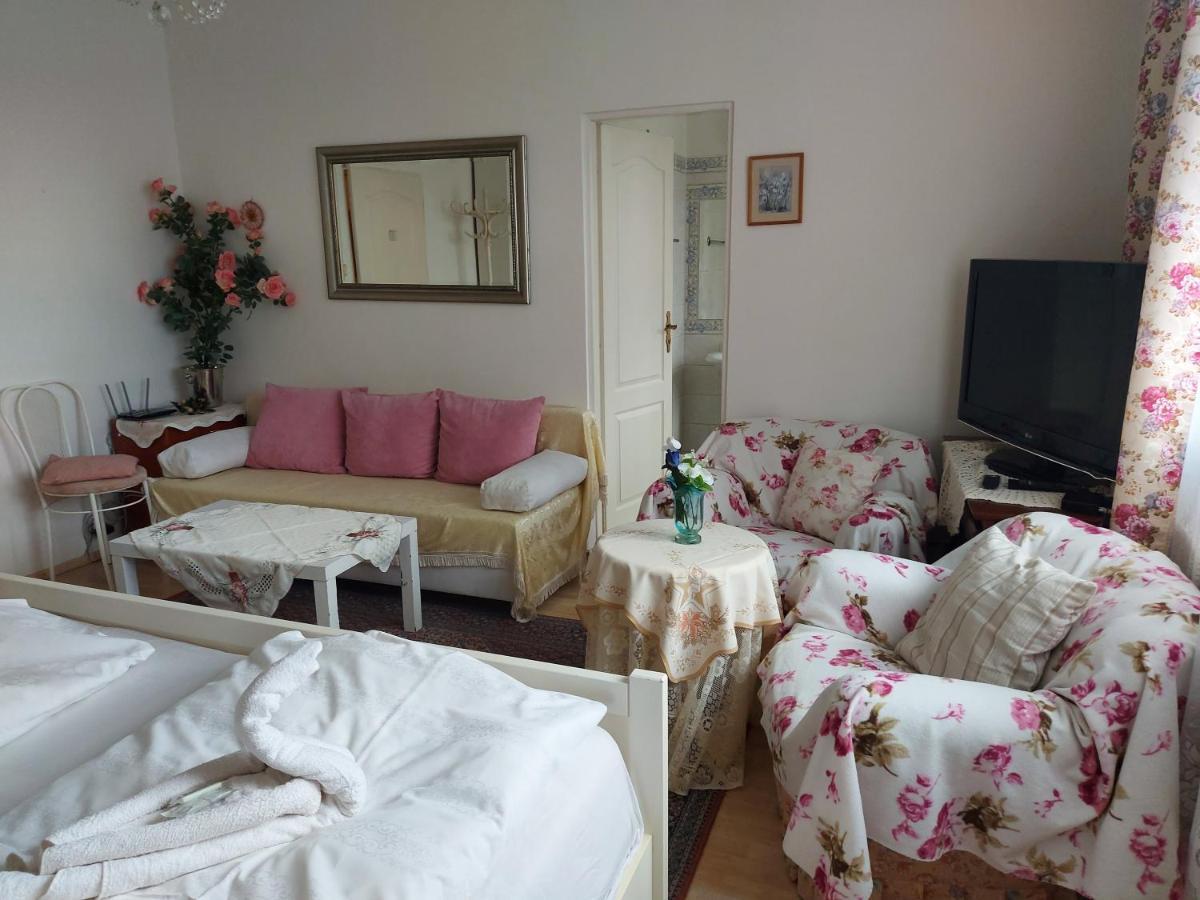 Hotel Garni Οστράβα Εξωτερικό φωτογραφία