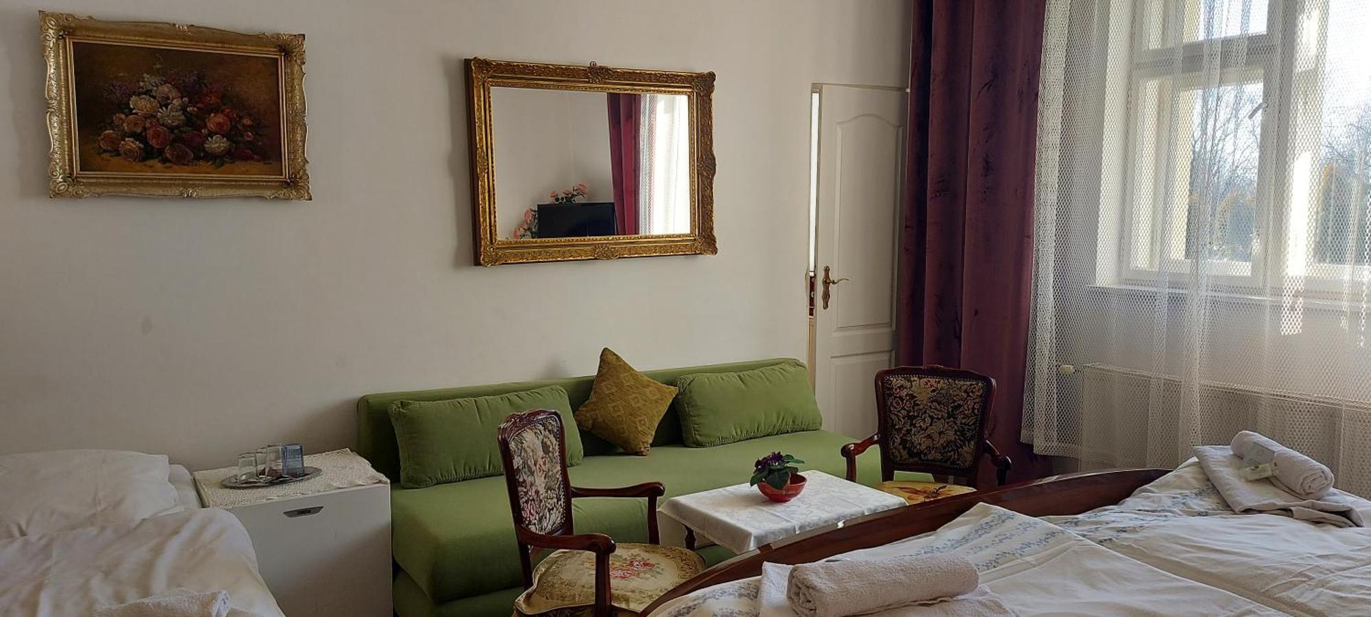 Hotel Garni Οστράβα Εξωτερικό φωτογραφία